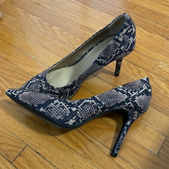 Animal print Pumps - Picture 2 of 3